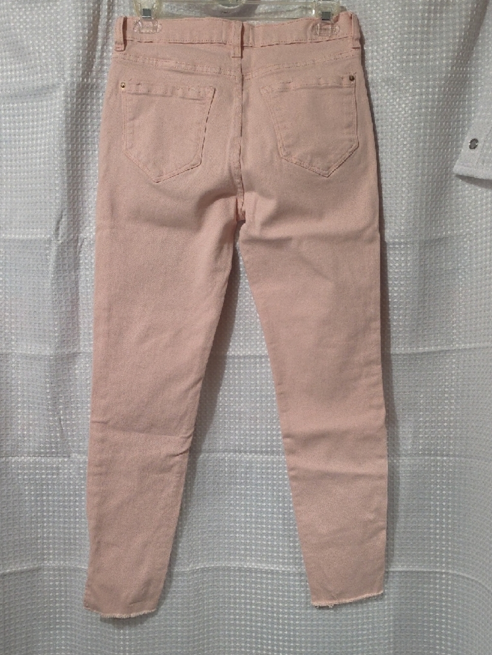 NWOT - Kensie Pastel Pink Skinny Jeans with Ankle Slits